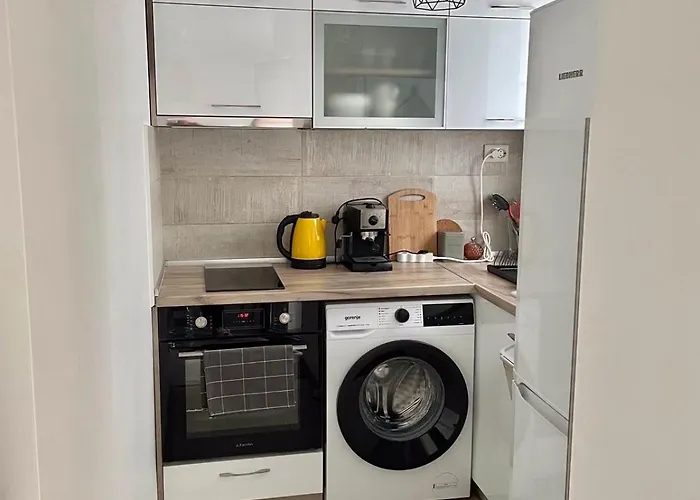 Apartment Deluxe Lazur Burgas