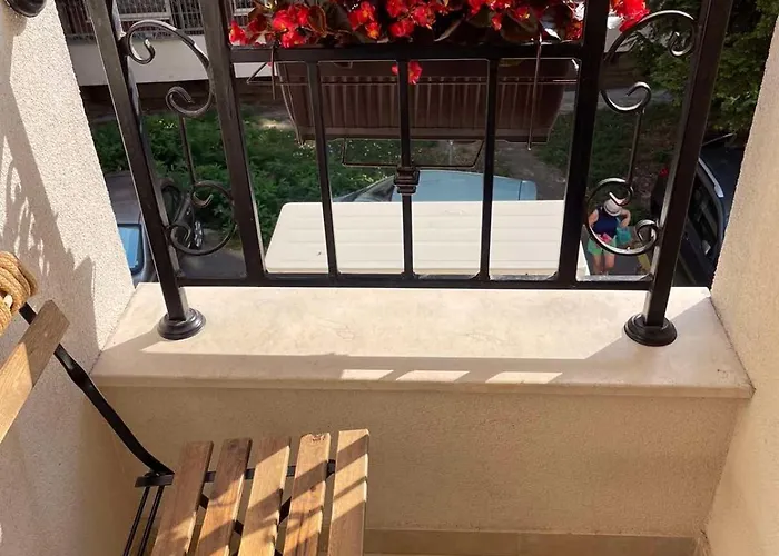 Deluxe Lazur Apartman